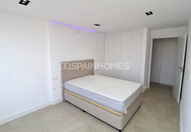 Chic Apartment in a Complex with Pool in Torrevieja, Costa Blanca 12