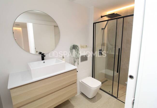 Chic Apartment in a Complex with Pool in Torrevieja, Costa Blanca 10