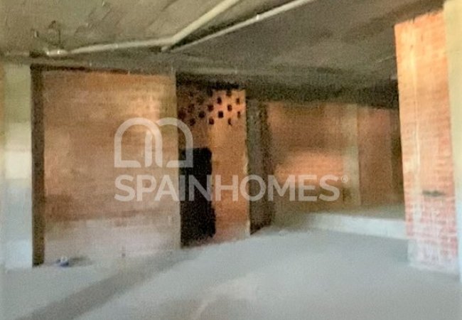 Javea'da Sahile Yakın Konumda Geniş Ticari Gayrimenkul 17