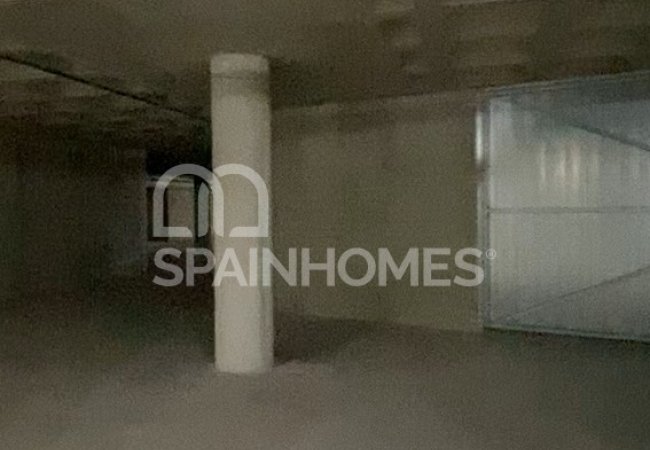 Javea'da Sahile Yakın Konumda Geniş Ticari Gayrimenkul 6