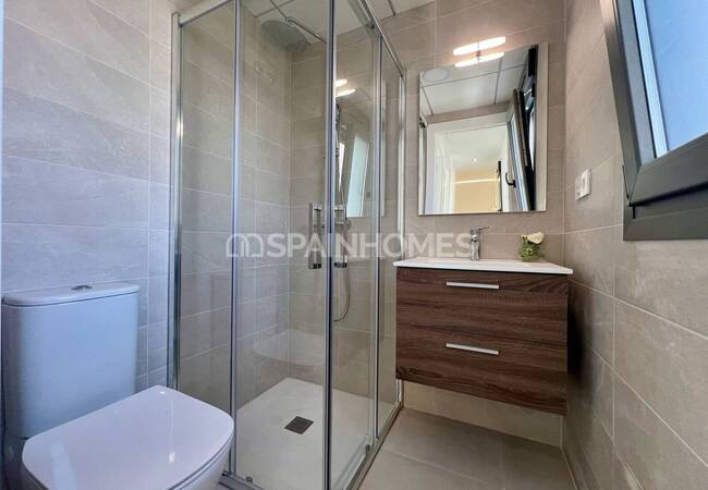 Orihuela Playa Flamenca'da Havuzlu ve Geniş Müstakil Villa 11