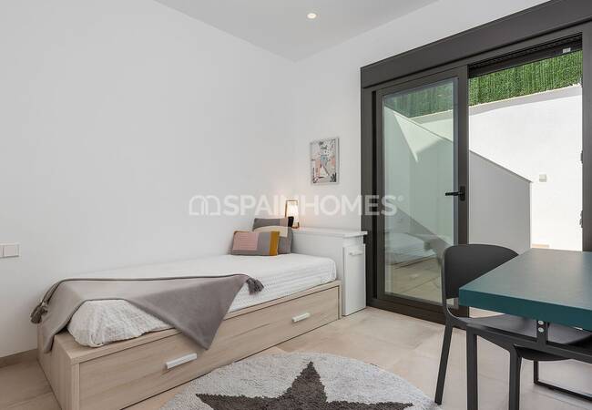 Pilar De La Horadada'da Havuzlu ve Teraslı Yarı Müstakil Evler 23