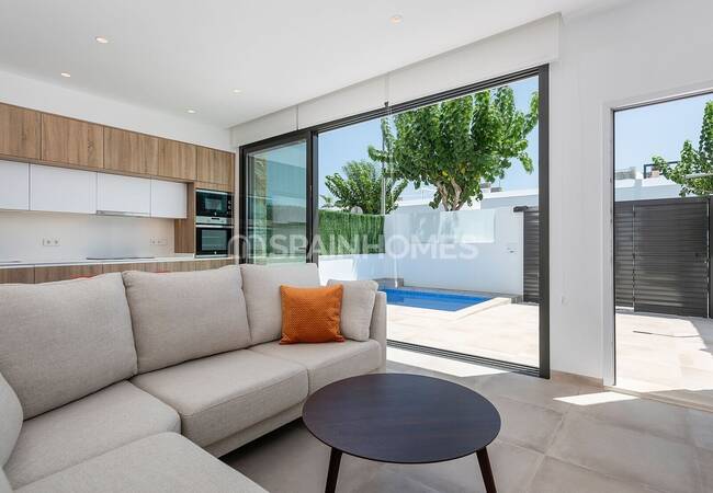 Pilar De La Horadada'da Havuzlu ve Teraslı Yarı Müstakil Evler 12