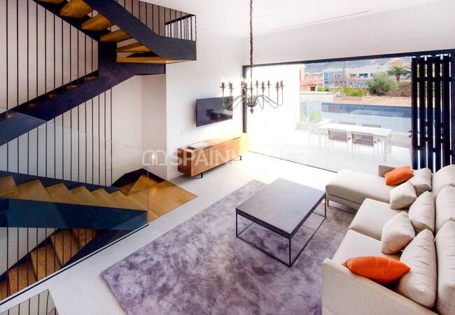 Ready to Move Detached Villas in El Albir Costa Blanca 9