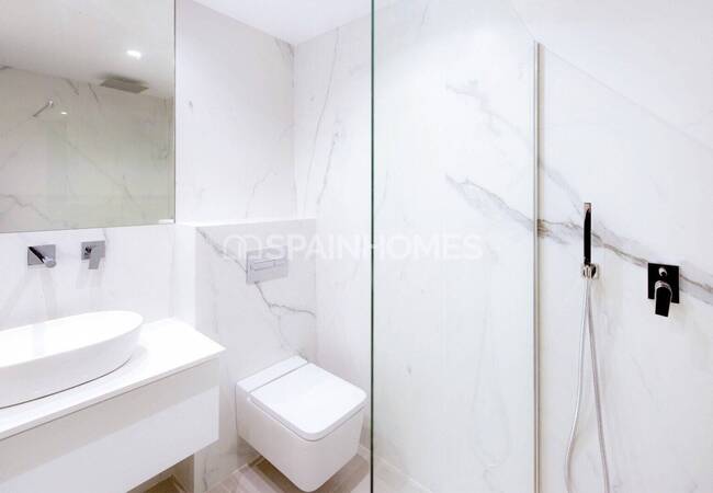 Ready to Move Detached Villas in El Albir Costa Blanca 27