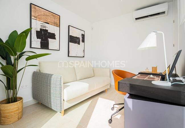 Torrevieja'da Özel Havuzlu Satılık Şık Tasarımlı Evler 45