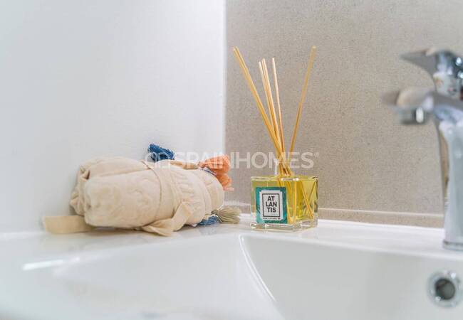 Torrevieja'da Özel Havuzlu Satılık Şık Tasarımlı Evler 51