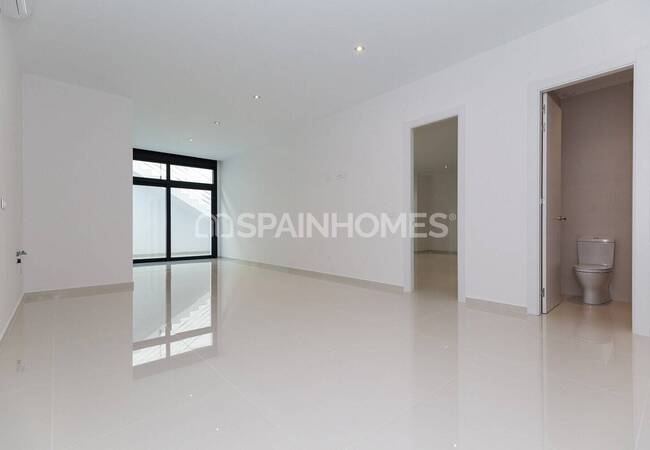 Finestrat'ta Plaja ve Şehre 5 Km Mesafede Lüks Villalar 19