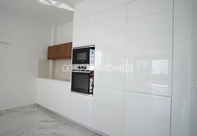 Detached Houses Intertwined with Nature in Polop Alicante 32