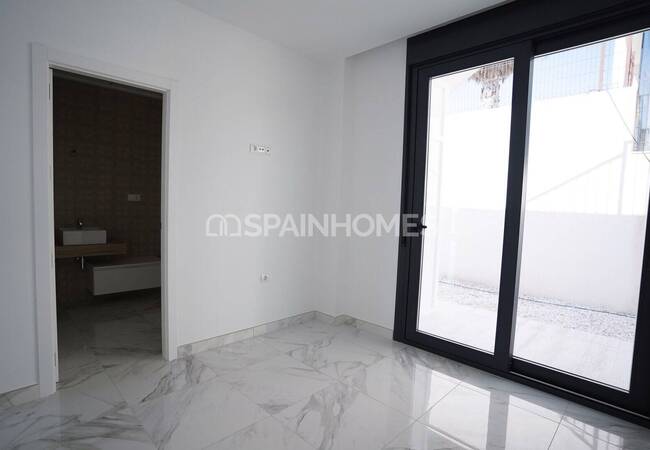 Detached Houses Intertwined with Nature in Polop Alicante 35
