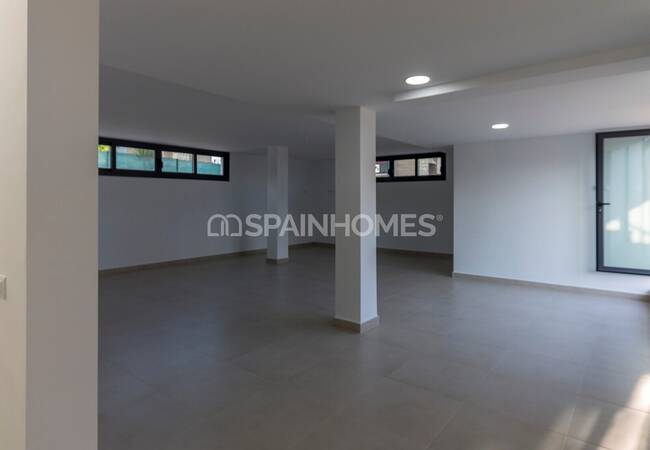 Spacious Detached Houses Close to Beach in La Nucia Alicante 41