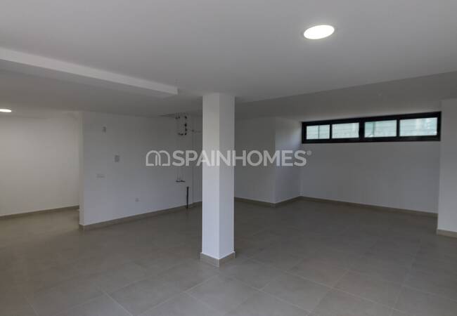 Spacious Detached Houses Close to Beach in La Nucia Alicante 42