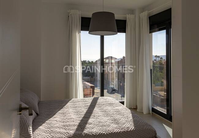 Spacious Detached Houses Close to Beach in La Nucia Alicante 26