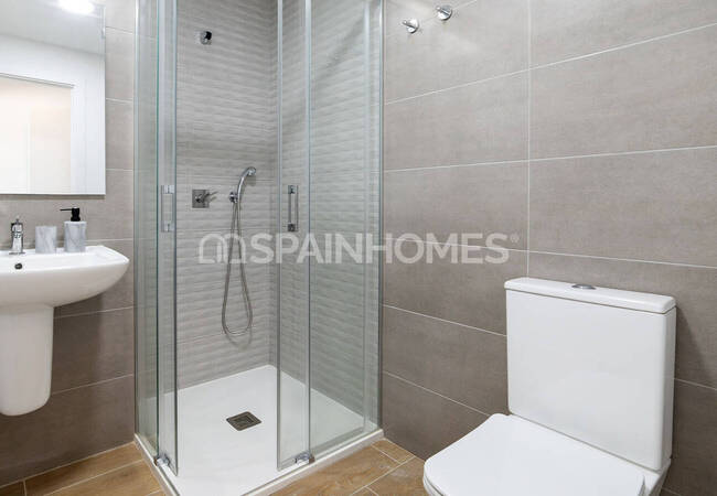 Busot'ta Sahile Yakın ve Huzurlu Bölgede Sıfır Evler 23