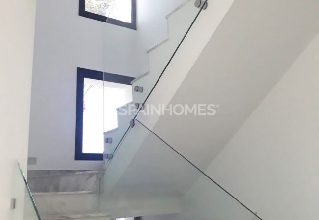 Villas with Sea, City, and Nature Views in Benidorm Alicante 34