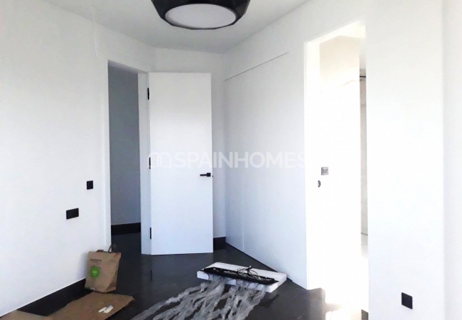 Villas with Sea, City, and Nature Views in Benidorm Alicante 43
