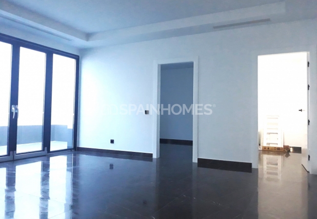 Villas with Sea, City, and Nature Views in Benidorm Alicante 47