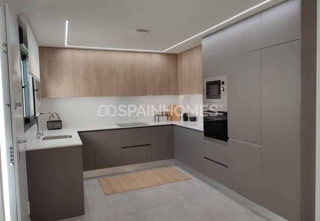 Pilar De La Horadada'da Havuzlu Site İçinde Sıfır Daireler 7