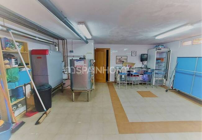 Torre De La Horadada'da Sahile Yakın Müstakil Geniş Villa 38