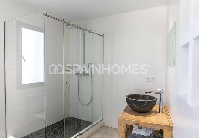 Luxury Villa with Panoramic Sea View in Benitachell Alicante 36