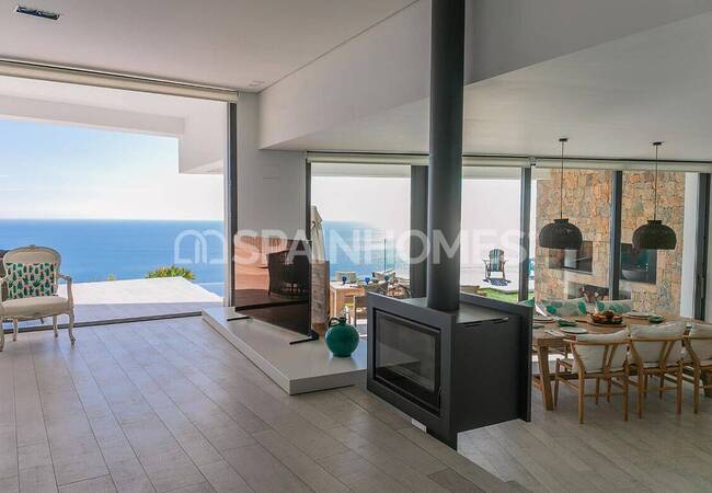 Luxury Villa with Panoramic Sea View in Benitachell Alicante 25