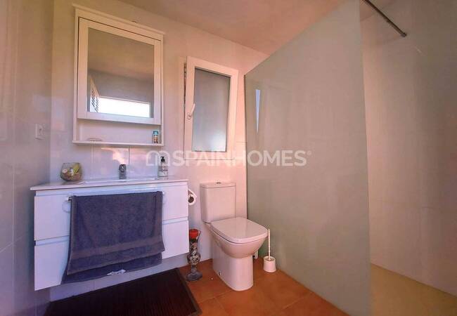 Detached House with 1185 Sqm Plot in Pinar De Campoverde 20