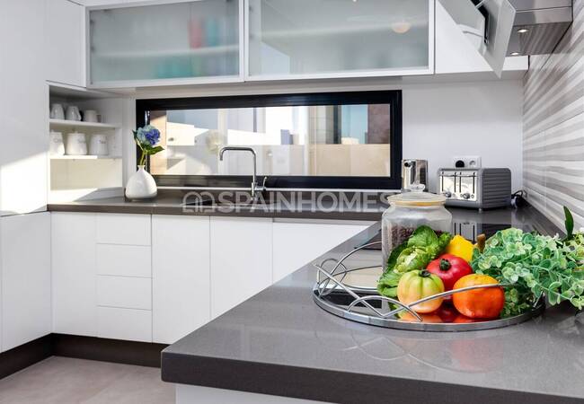 Modern Villas with Pools and Parking in Pilar De La Horadada 10