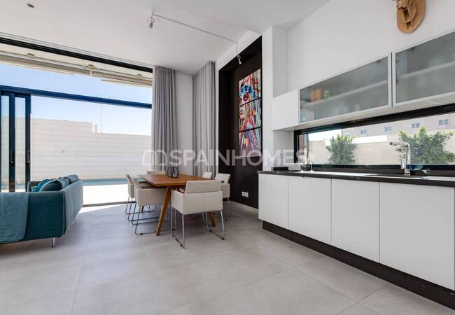 Modern Villas with Pools and Parking in Pilar De La Horadada 11