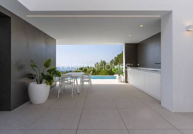 Sea View Villa in Unique Location in Altea Alicante 12