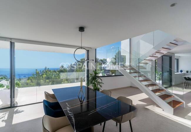 Sea View Villa in Unique Location in Altea Alicante 8