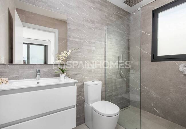 Bungalow Style Detached Houses in Alicante La Herrada 29