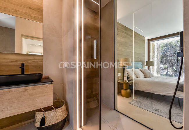 Altea Alicante'de Sahile Yakın Konumda Havuzlu Lüks Villa 47