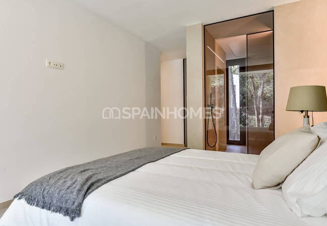 Altea Alicante'de Sahile Yakın Konumda Havuzlu Lüks Villa 36