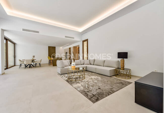 Altea Alicante'de Sahile Yakın Konumda Havuzlu Lüks Villa 16