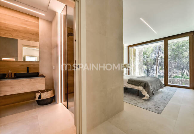 Altea Alicante'de Sahile Yakın Konumda Havuzlu Lüks Villa 46