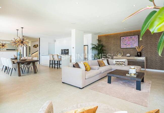 Finestrat Alicante'de Sahile Yakın Konumda Taşınmaya Hazır Villa 15