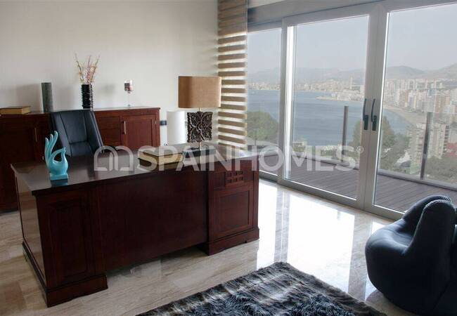 Ready to Move Villa with Stunning Sea and City Views in Benidorm 30