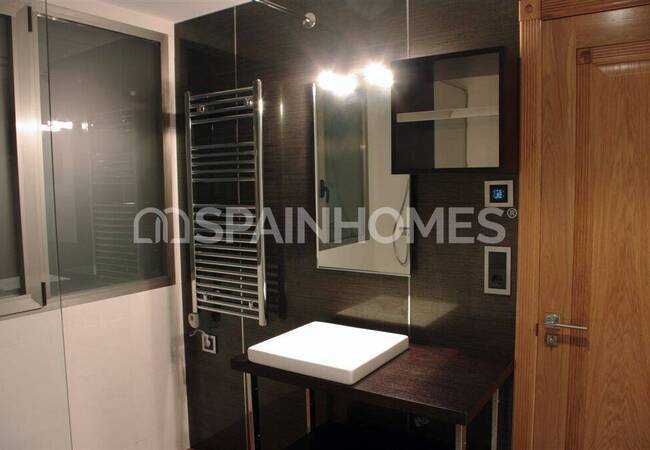 Ready to Move Villa with Stunning Sea and City Views in Benidorm 38