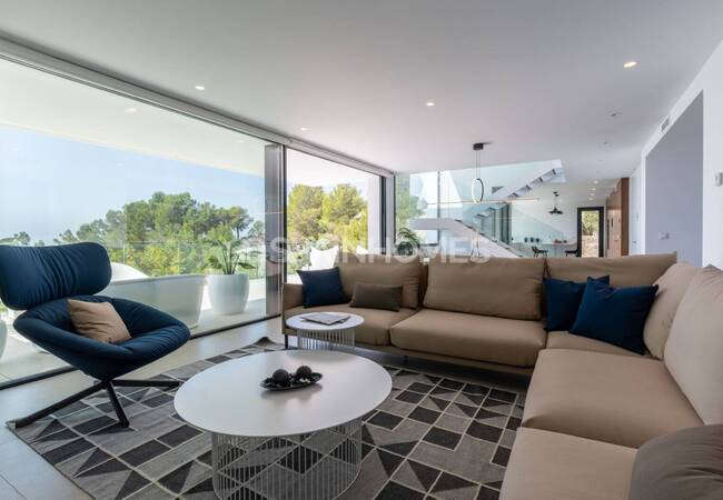 Alicante Altea'da Eşsiz Konumda Deniz Manzaralı Villa 5