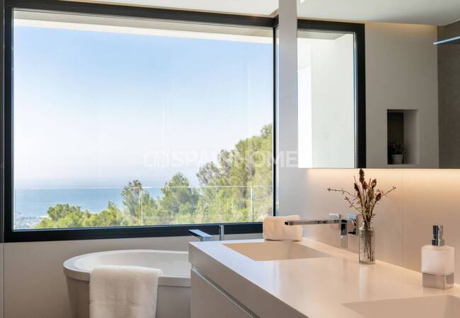 Alicante Altea'da Eşsiz Konumda Deniz Manzaralı Villa 15