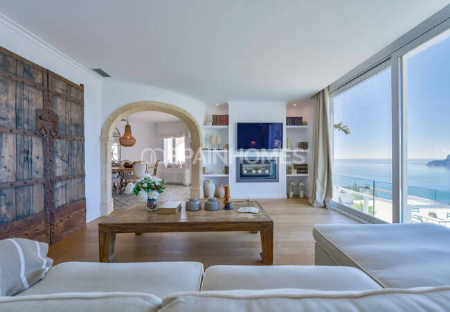 Ready to Move Villa on the Hills of Altea Alicante 18