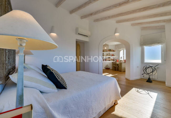 Ready to Move Villa on the Hills of Altea Alicante 36