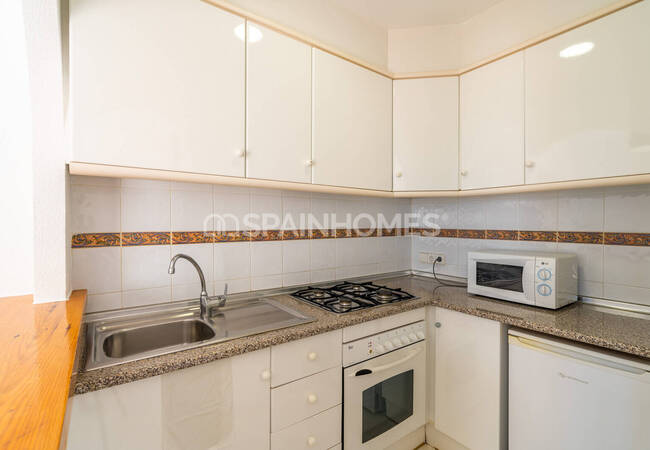 Alicante Calpe'de Denize Yakın Taşınmaya Hazır Daireler 11