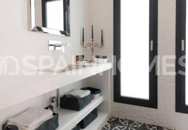 Javea Alicante'nin Mükemmel Konumunda Deniz Manzaralı Villa 42