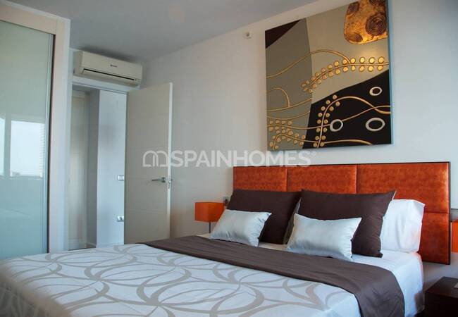 Alicante Benidorm’da Site İçinde Deniz Manzaralı Daireler 88