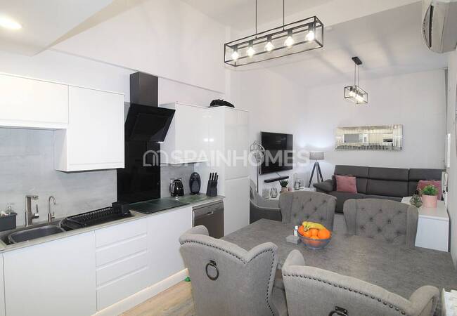 İspanya Algorfa’da Güneşlenme Teraslı ve Otoparklı Modern Ev 11