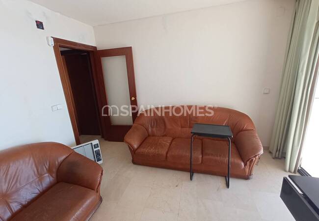 Alicante Benidorm'da Olanaklara Yakın Deniz Kenarı Şık Daire 18