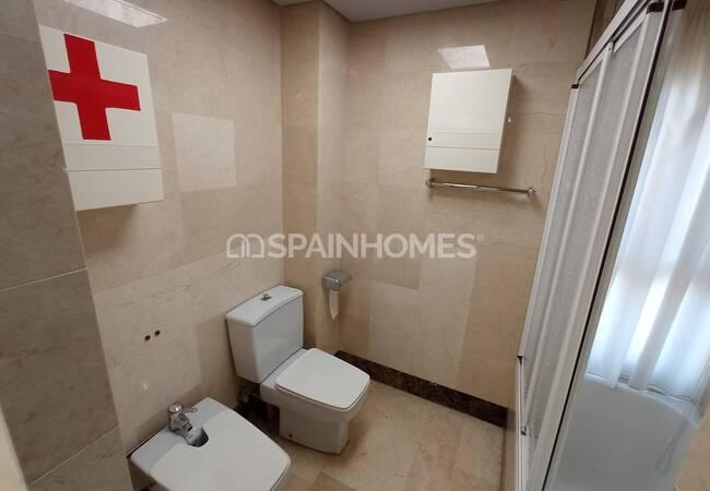 Alicante Benidorm'da Olanaklara Yakın Deniz Kenarı Şık Daire 11