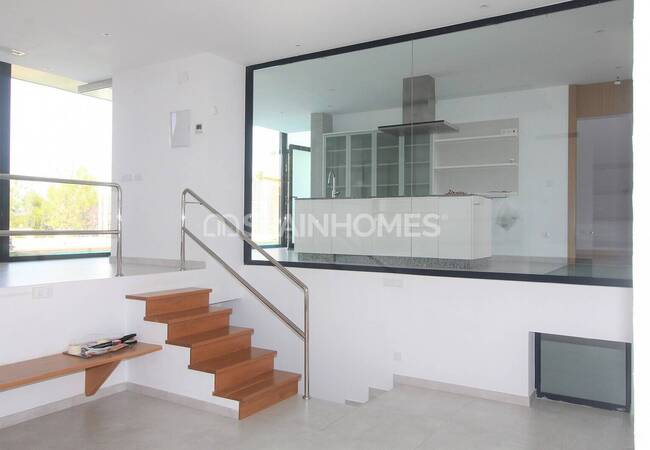 Detached House with Private Pool in Villamartin Costa Blanca 15