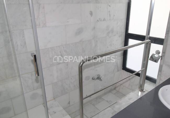 Detached House with Private Pool in Villamartin Costa Blanca 30